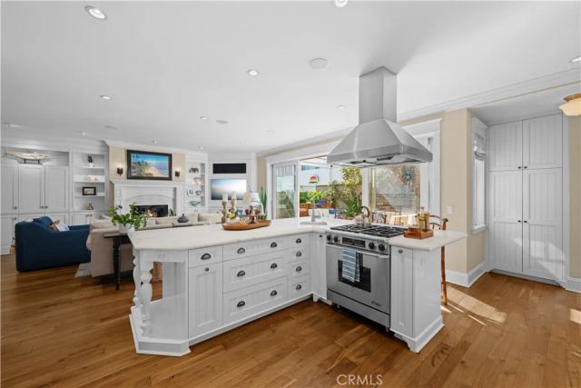 33 Palermo Walk, Long Beach, CA 90803