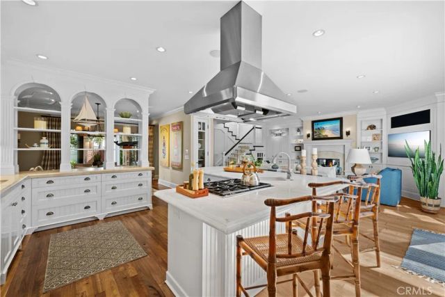 33 Palermo Walk, Long Beach, CA 90803