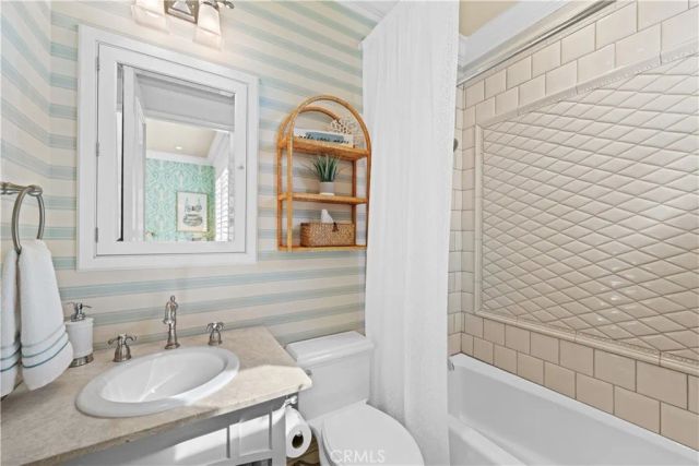 33 Palermo Walk, Long Beach, CA 90803