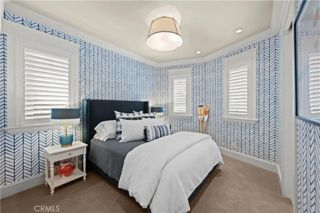 33 Palermo Walk, Long Beach, CA 90803