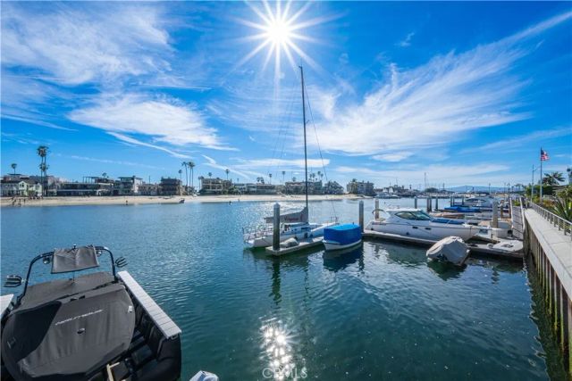 33 Palermo Walk, Long Beach, CA 90803