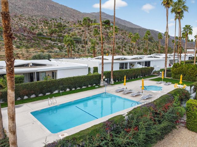 2472 S Palm Canyon Drive, Palm Springs, CA 92264