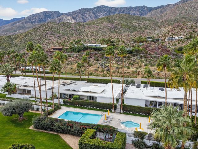 2472 S Palm Canyon Drive, Palm Springs, CA 92264