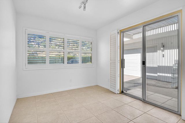 2472 S Palm Canyon Drive, Palm Springs, CA 92264