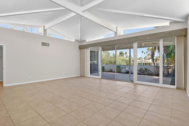 2472 S Palm Canyon Drive, Palm Springs, CA 92264