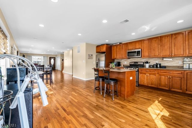 226 Pennsylvania Railroad A, Linden City, NJ 07036