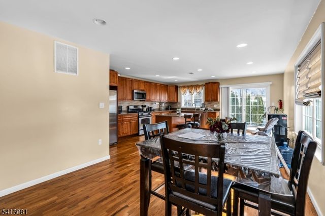 226 Pennsylvania Railroad A, Linden City, NJ 07036