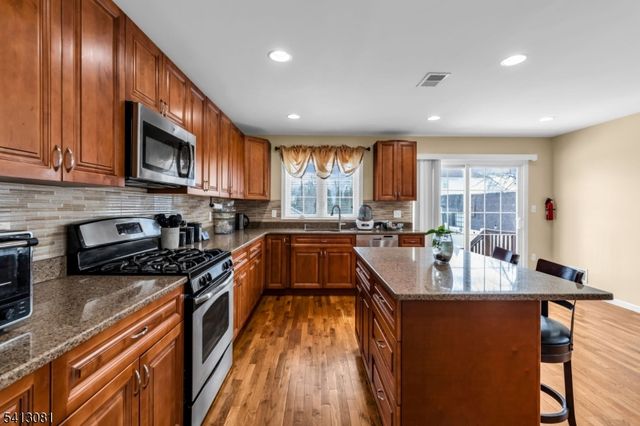 226 Pennsylvania Railroad A, Linden City, NJ 07036