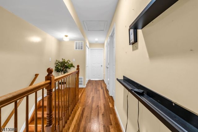 226 Pennsylvania Railroad A, Linden City, NJ 07036