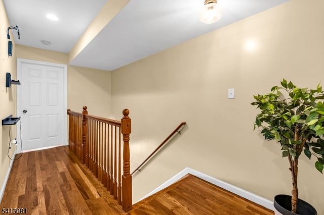 226 Pennsylvania Railroad A, Linden City, NJ 07036