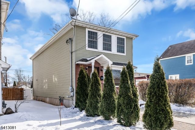 226 Pennsylvania Railroad A, Linden City, NJ 07036