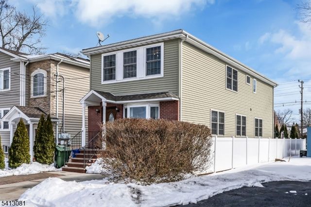 226 Pennsylvania Railroad A, Linden City, NJ 07036