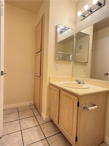 5710 East Tropicana Avenue 1007, Las Vegas, NV 89122