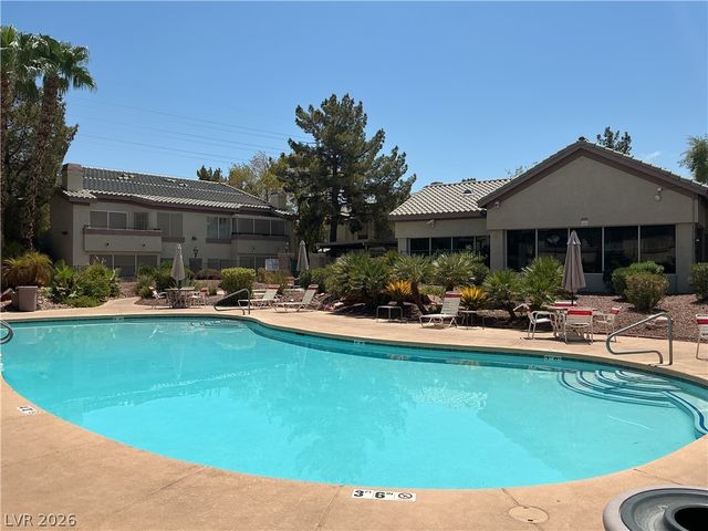 5710 East Tropicana Avenue 1007, Las Vegas, NV 89122