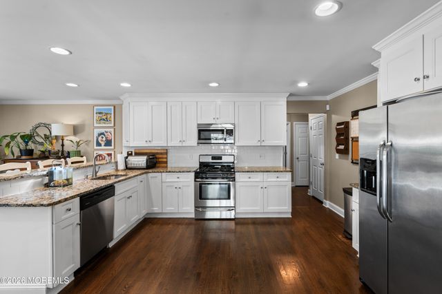 469 River Terrace, Toms River, NJ 08755
