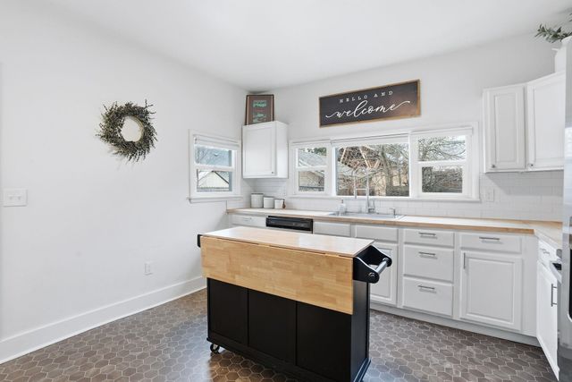 1208 W Providence Ave, Spokane, WA 99205