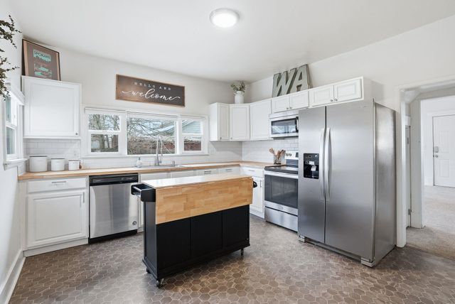 1208 W Providence Ave, Spokane, WA 99205