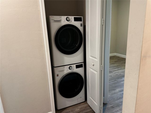 1123 ALBANY AVENUE, Lehigh Acres, FL 33971