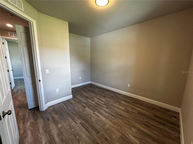 1123 ALBANY AVENUE, Lehigh Acres, FL 33971