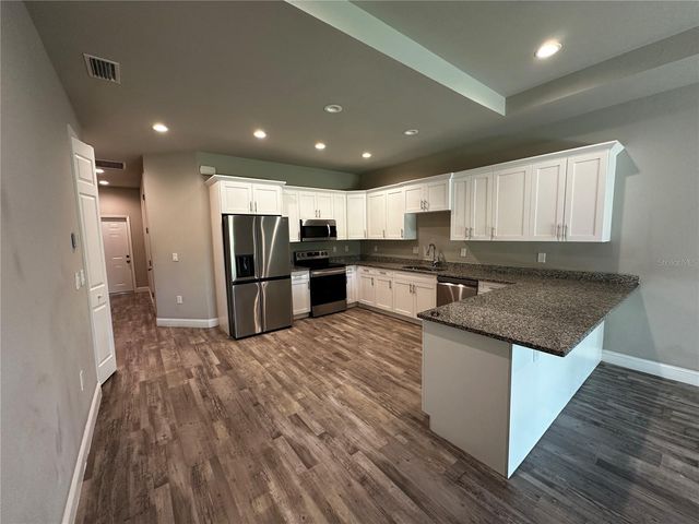 1123 ALBANY AVENUE, Lehigh Acres, FL 33971