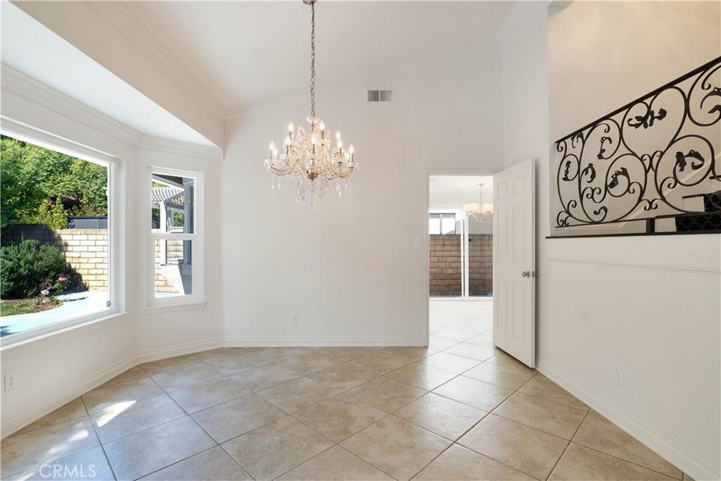 Image 9 of property listing at 19715 Eagle Ridge, Porter Ranch, CA 91326