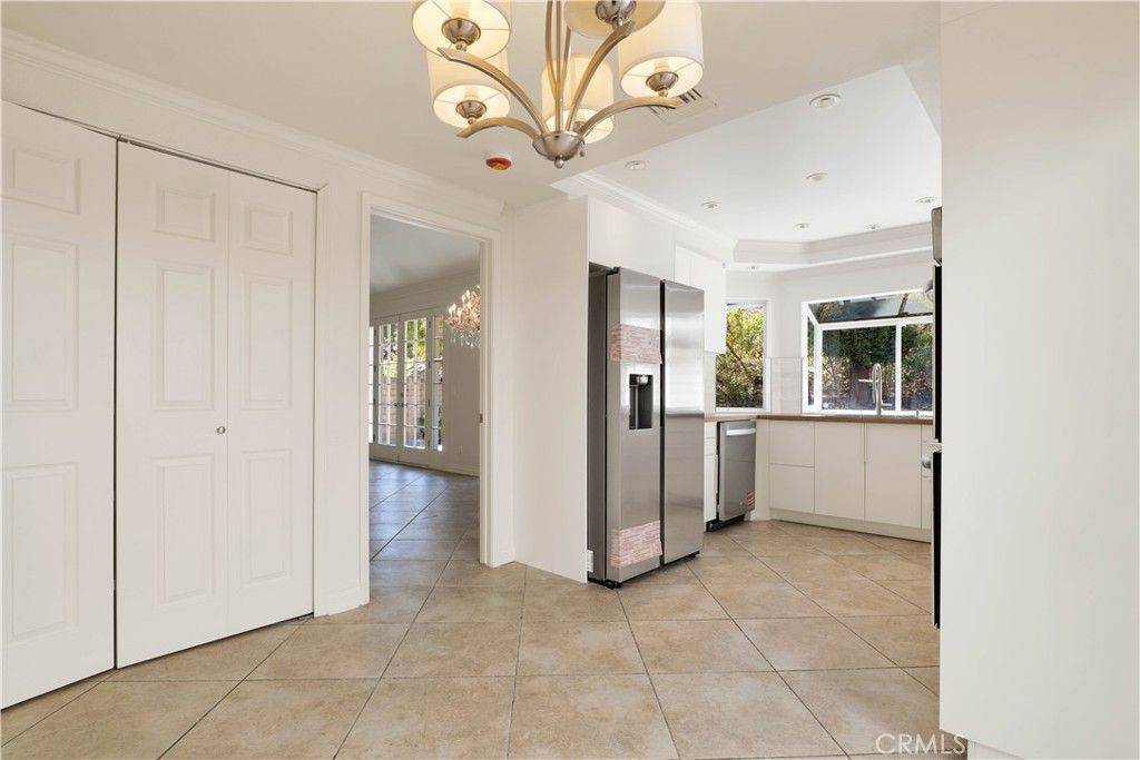 Image 14 of property listing at 19715 Eagle Ridge, Porter Ranch, CA 91326