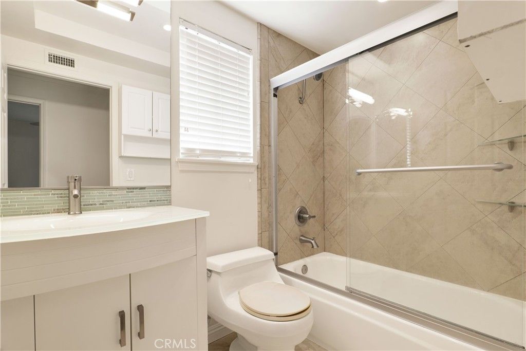 Image 26 of property listing at 19715 Eagle Ridge, Porter Ranch, CA 91326