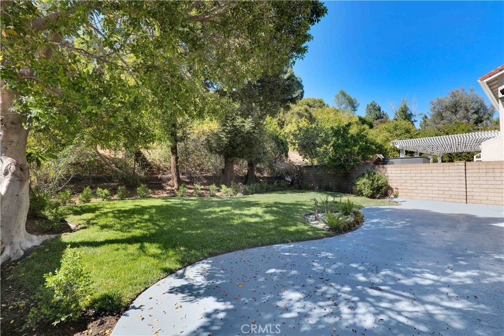 Image 30 of property listing at 19715 Eagle Ridge, Porter Ranch, CA 91326