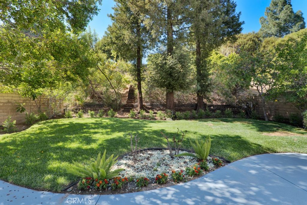 Image 33 of property listing at 19715 Eagle Ridge, Porter Ranch, CA 91326