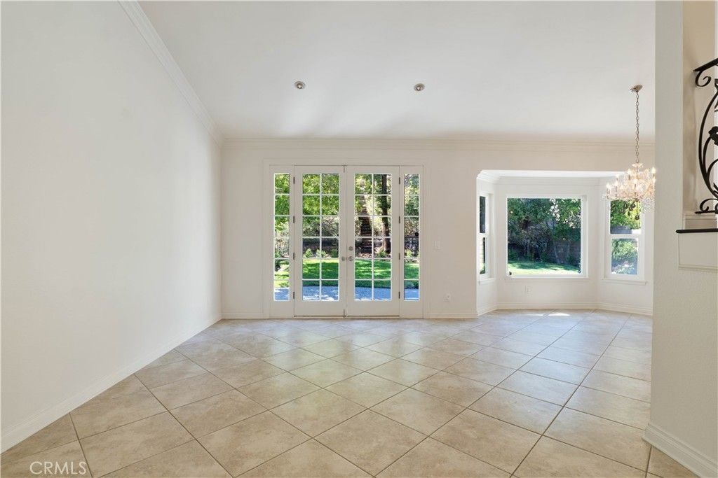 Image 4 of property listing at 19715 Eagle Ridge, Porter Ranch, CA 91326