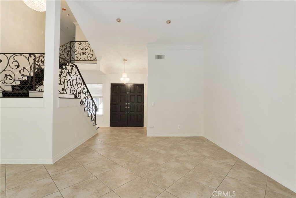 Image 6 of property listing at 19715 Eagle Ridge, Porter Ranch, CA 91326