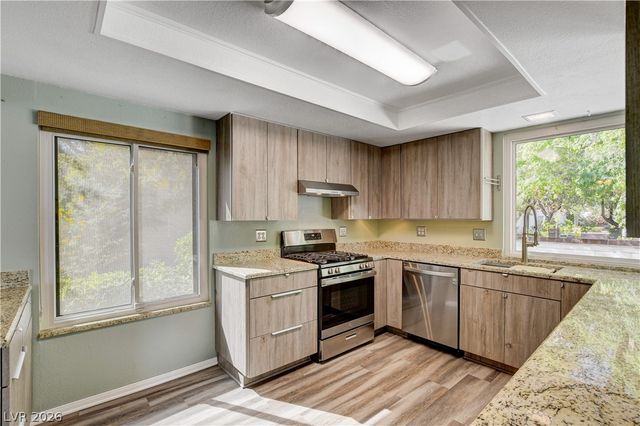 2620 San Lago Court, Las Vegas, NV 89121