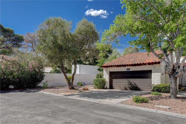 2620 San Lago Court, Las Vegas, NV 89121