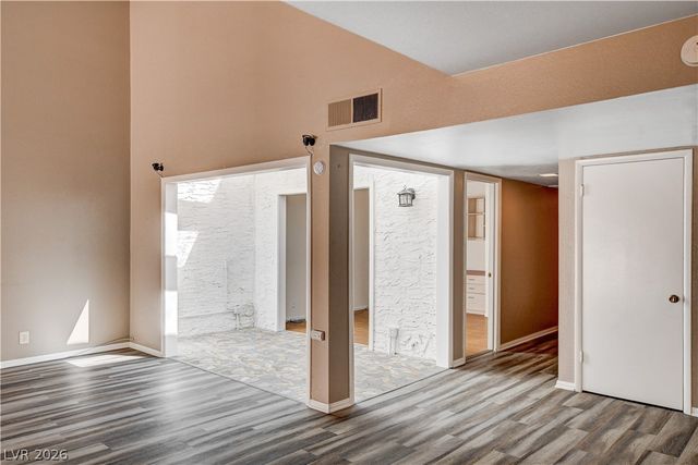 2620 San Lago Court, Las Vegas, NV 89121