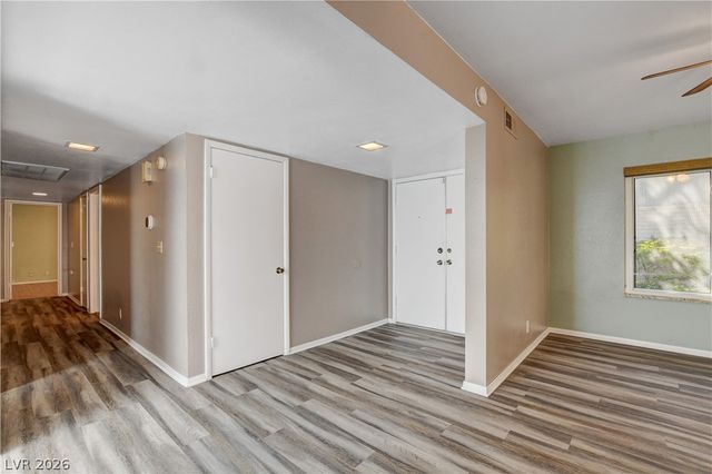 2620 San Lago Court, Las Vegas, NV 89121