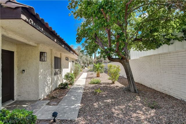 2620 San Lago Court, Las Vegas, NV 89121