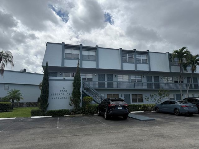 9500 SW 3rd Street 222, Boca Raton, FL 33428