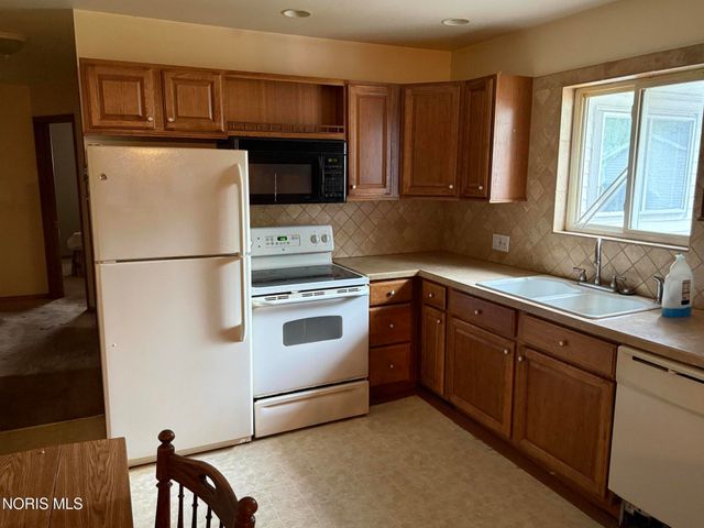 5724 W Rowland Road, Toledo, OH 43613