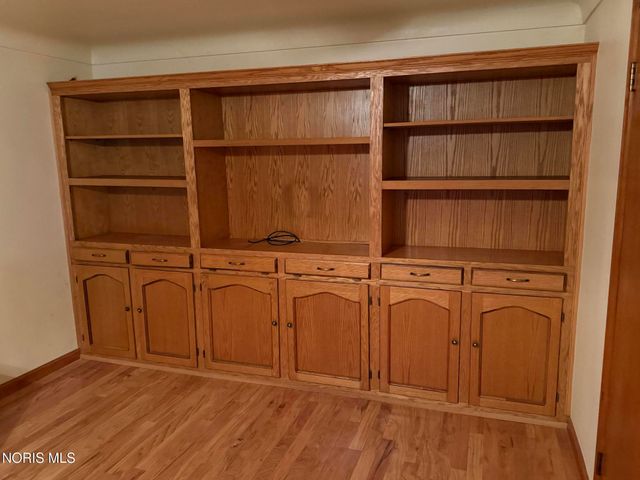 5724 W Rowland Road, Toledo, OH 43613