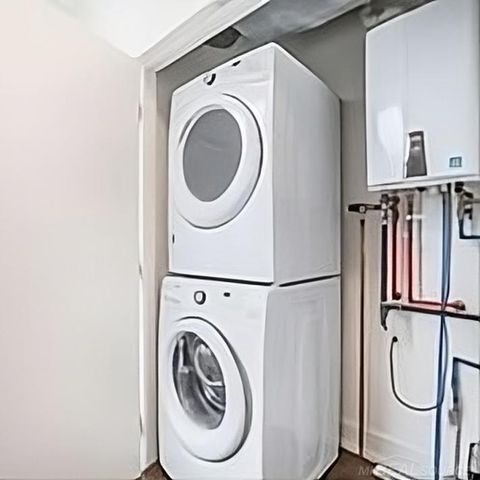 410 N 1st Street 302, Ann Arbor, MI 48103