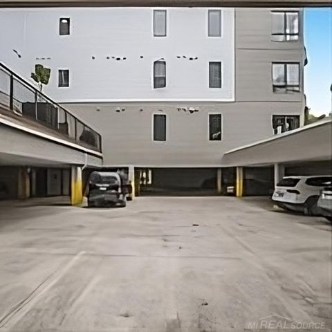 410 N 1st Street 302, Ann Arbor, MI 48103