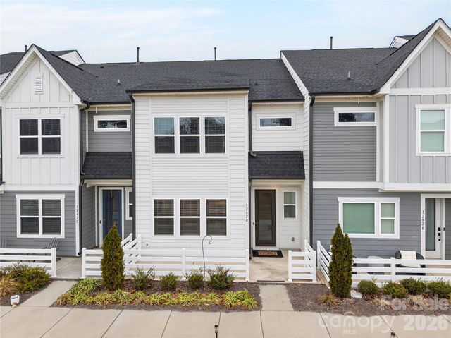 1262 Brawley School Road D, Mooresville, NC 28117