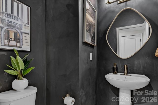 1262 Brawley School Road D, Mooresville, NC 28117