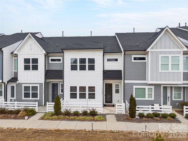 1262 Brawley School Road D, Mooresville, NC 28117