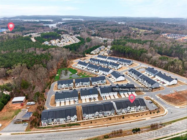 1262 Brawley School Road D, Mooresville, NC 28117