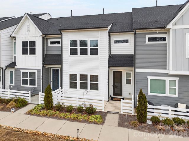 1262 Brawley School Road D, Mooresville, NC 28117