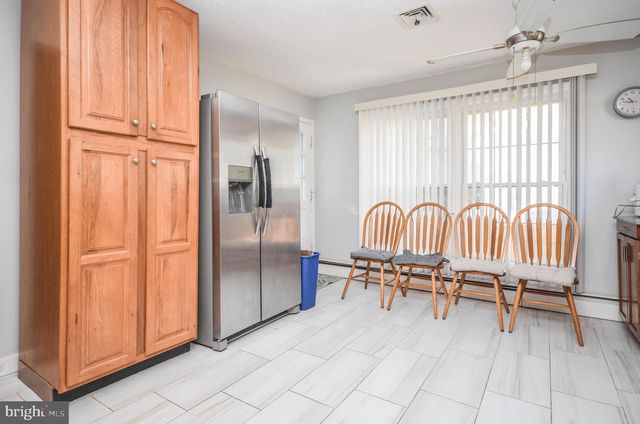 9801 BELHAVEN RD, Bethesda, MD 20817