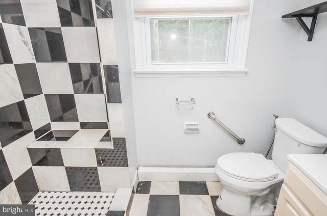 9801 BELHAVEN RD, Bethesda, MD 20817