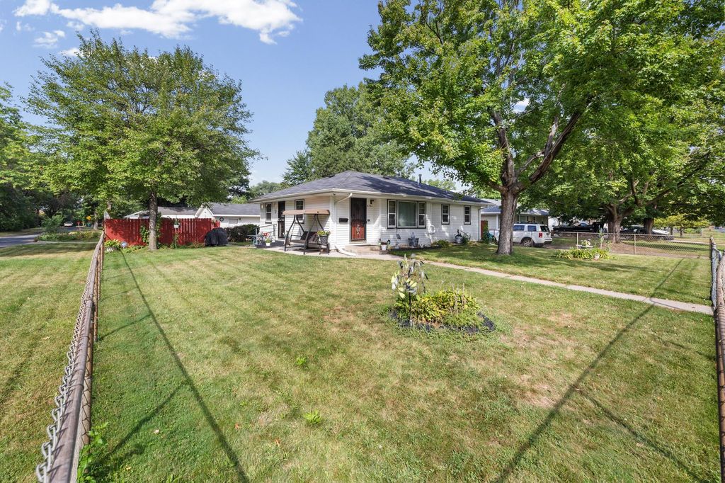 6701 Regent Avenue N, Brooklyn Center, MN 55429 — photo 3