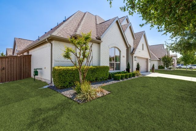 1513 Snapdragon Court, Celina, TX 75078
